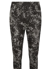 Yours Curve Grey Cropped Leggings 2 Pack - Image 7 of 8