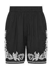 Yours Curve Black Embroidery Shorts - Image 4 of 4
