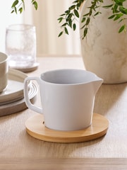 White Nova Gravy Boat with Tray - Image 2 of 4