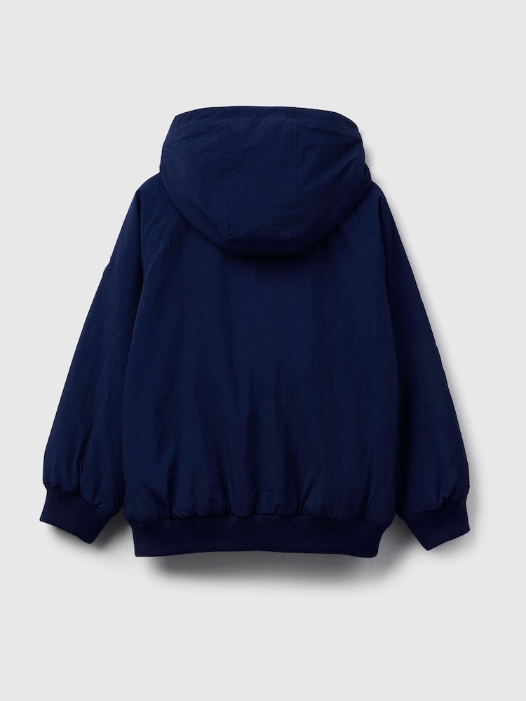 Chaqueta ligera azul con capucha para niño de Benetton (6-14 años) - Imagen 2 de 3 Chaqueta ligera azul con capucha para niño de Benetton (6-14 años) - Imagen 2 de 3