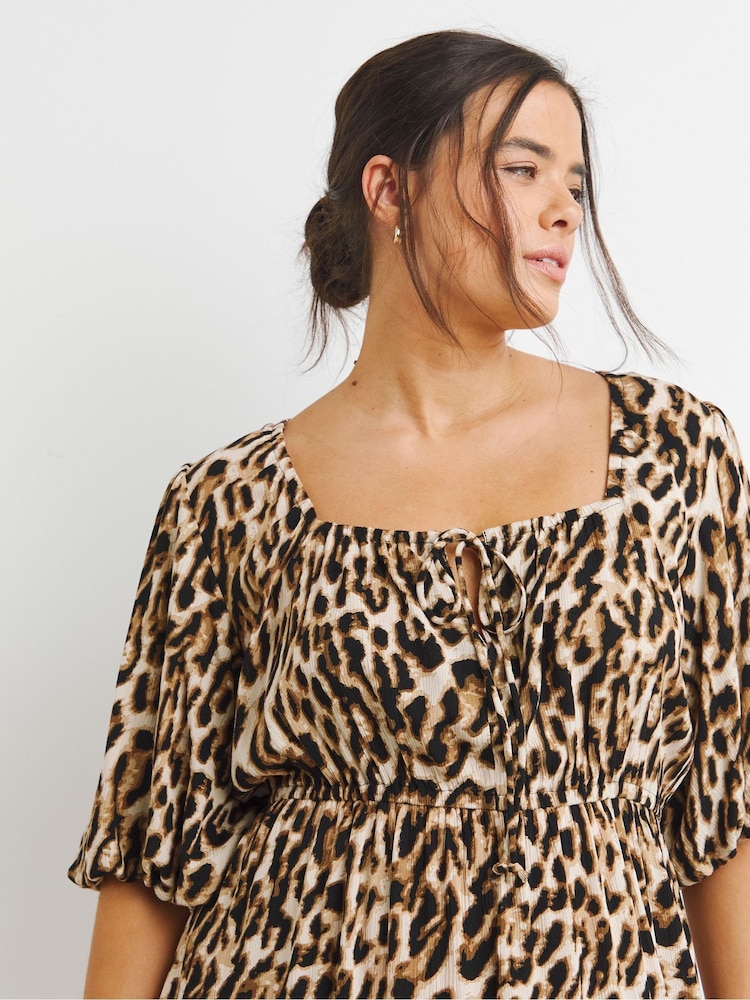 Simply Be Brown Crinkle Goddess Midi Dress - Image 4 of 4