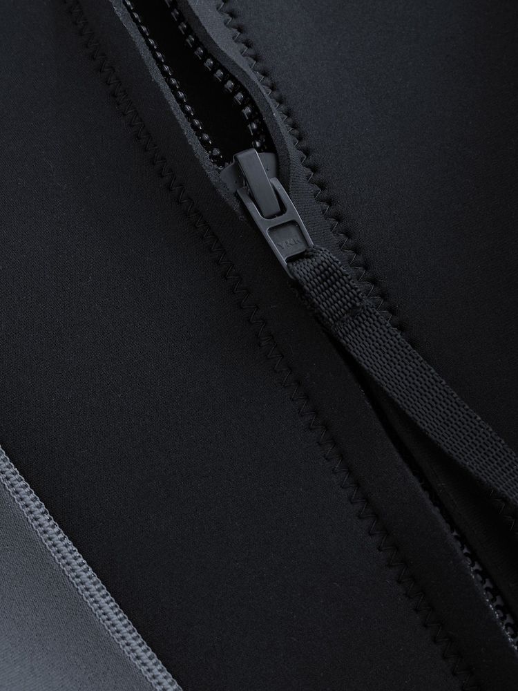 Black Long Sleeve Wetsuit - Image 9 of 9