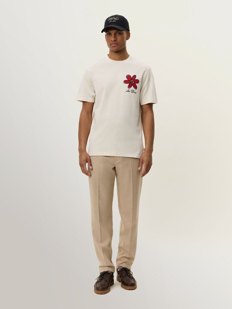 Les Deux Natural Flower Print Basket T-Shirt - Image 2 of 6 Les Deux Natural Flower Print Basket T-Shirt - Image 2 of 6