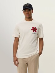 Les Deux Natural Flower Print Basket T-Shirt - Image 3 of 6
