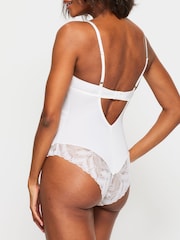 Weiß - KBX Harper Scalloped Lace Underwired Body - Bild 2 von 8
