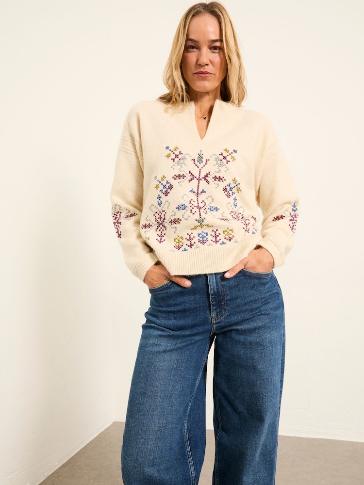 FatFace Knitted Floral Jumper - صورة 1 من 5 FatFace Knitted Floral Jumper - صورة 1 من 5
