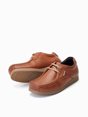 Rumenorjavi čevlji z vezalkami Base London Natural Event Wallabee - Slika 3 iz 6
