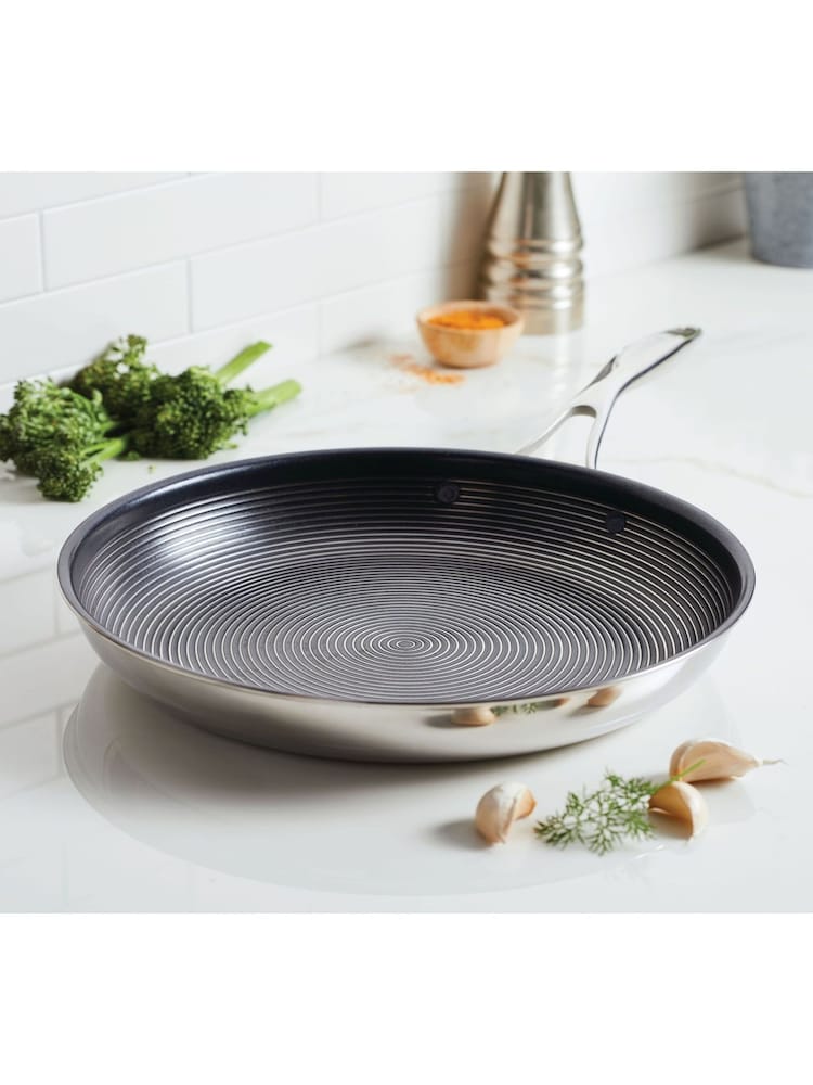 Circulon Silver C Series Steelshield Clad Hybrid Non Stick Frying Pan 32cm With Helper Handle - Image 1 of 9