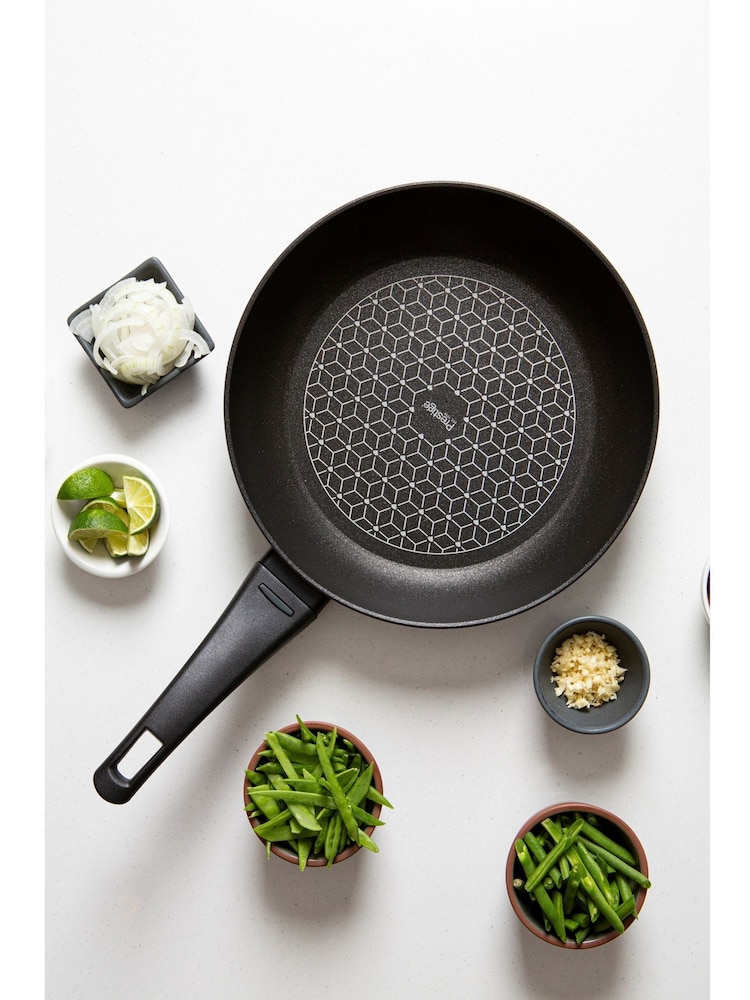 Prestige Black Thermosmart 30cm Induction Frying Pan - Image 1 of 9