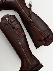 Penelope Chilvers lange brune støvler med kvaster i læder - Billede 4 af 4