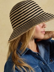 Itim na Guhit - Joules Albany Cloche Hat - Larawan 4 ng 9