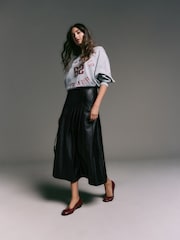 črna - Faux Leather Midi Kilt Skirt - Slika 2 iz 8