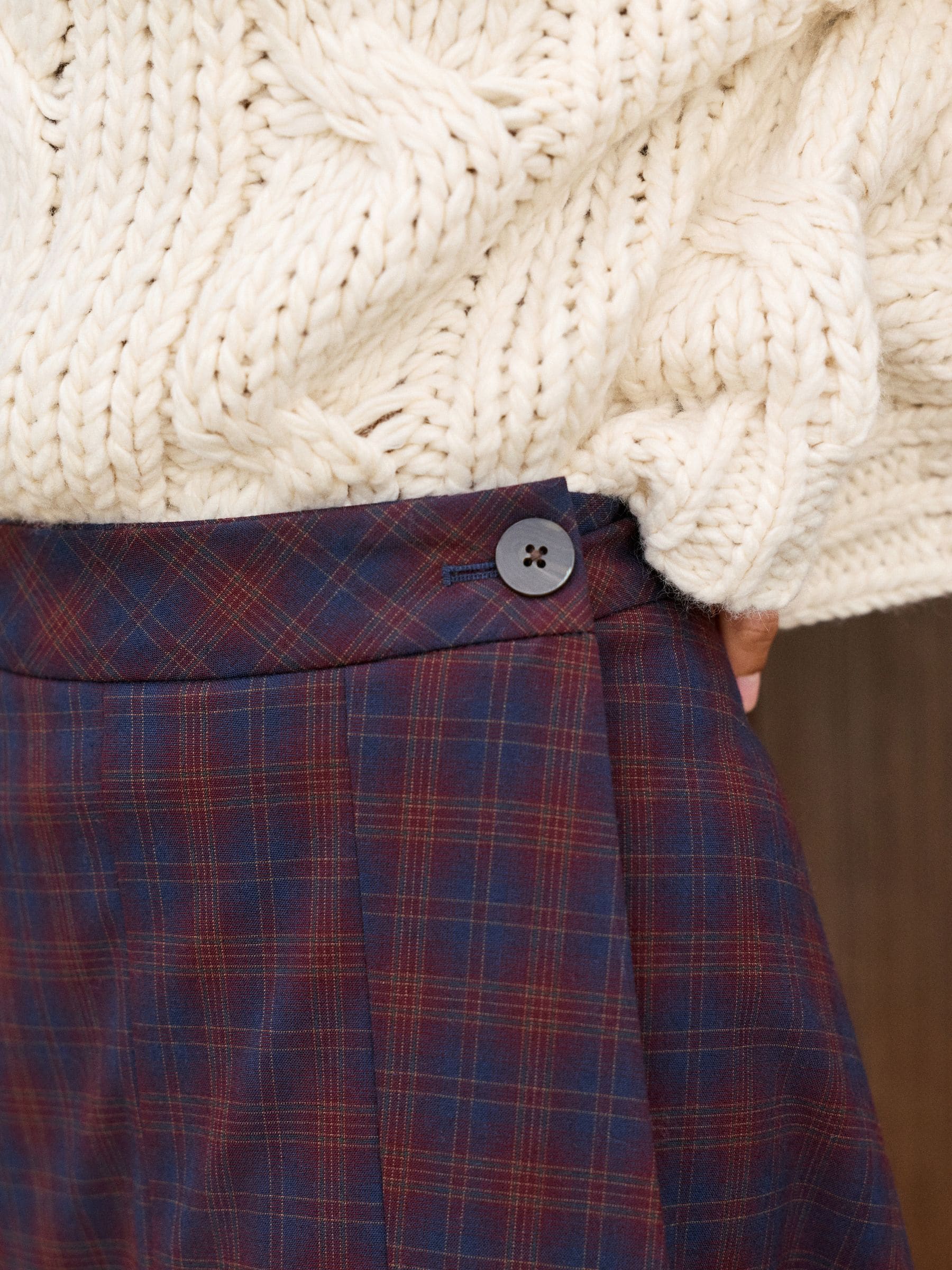 Buy Burgundy Red/Navy Blue Check Check Pleated Midi Kilt Skirt