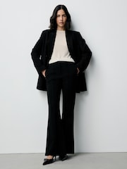 Schwarz - Sculpting Bootcut Trousers - Bild 2 von 9