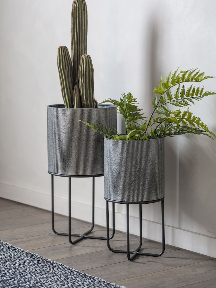 Gallery Home Set of 2 Grey Ellis Metal Planter - Image 1 of 3