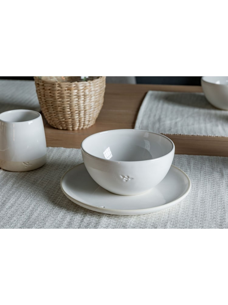 Gallery Home Set of 4 White Honeycomb Sideplates - Image 1 of 6
