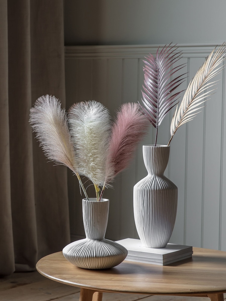 Gallery Home Cream Haruto Vase - Image 2 of 3