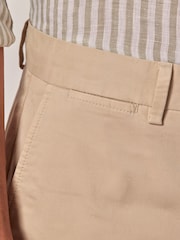 Hawes & Curtis Garment Dyed 100% Cotton Stretch Chino Brown Shorts - Image 3 of 3