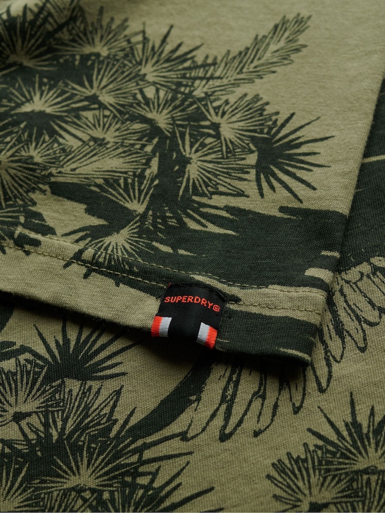 Superdry Green Classic Essential Printed 100% Cotton T-Shirt - Image 6 of 6