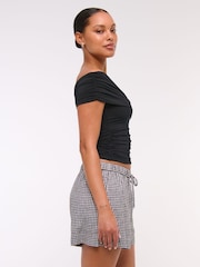 Abercrombie & Fitch Slinky Jersey Black Wrap Top - Imagen 2 de 6