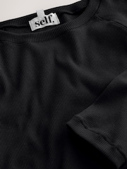 Schwarz - Fitted Rib Long Sleeve Top - Bild 7 von 7