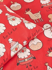 Red Gingerbread Christmas Duvet Cover and Pillowcase Set - Image 3 of 3