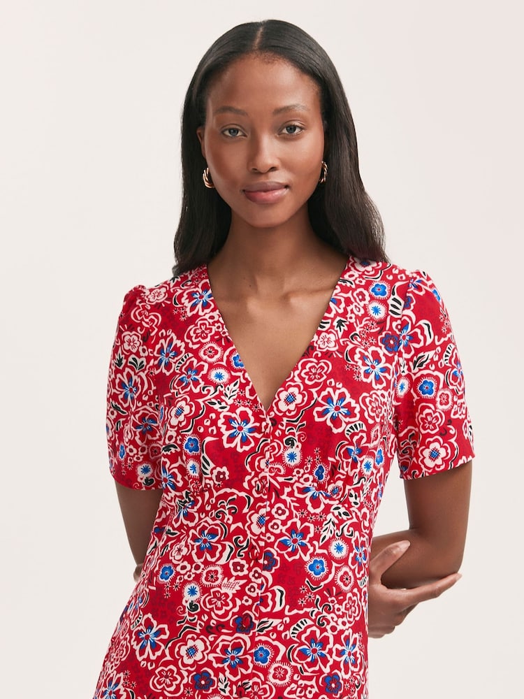 Finery Red Martina Floral Print Midi Tea Dress - Image 4 of 4