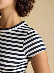 أزرق مقلم - Joules Sophie Short Sleeve Ribbed Fitted T-Shirt - صورة 6 من 8