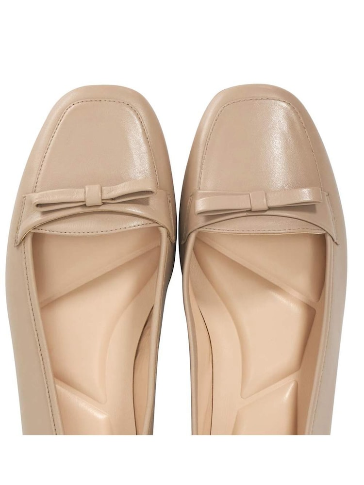 Cream - Dune London glows pentlja detajl mokasini - Slika 6 iz 6 Cream - Dune London glows pentlja detajl mokasini - Slika 6 iz 6