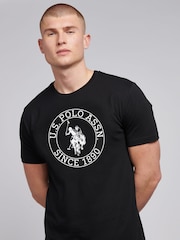 črna - ZDA Polo Assn. Moška majica USPA Circle Print 100% Cotton T-Shirt - Slika 4 iz 7