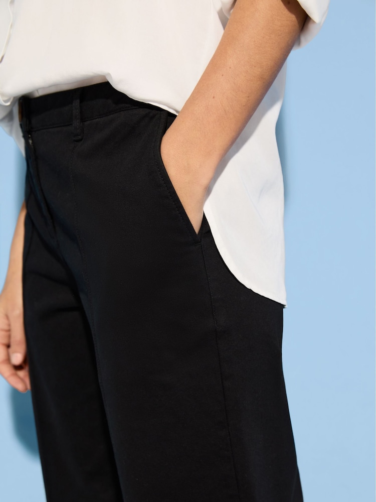 Baukjen Taylo Cropped Black Trousers - Image 4 of 5