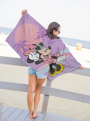 Jay Franco Purple Disney Minnie Mouse Cotton Beach Towel - Image 3 of 5