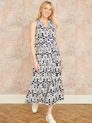 Yumi Blue Retro Print Relaxed Midi Dress - Image 2 of 4