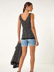 Roman Black Longline Zig Zag Knit Vest - Image 3 of 5
