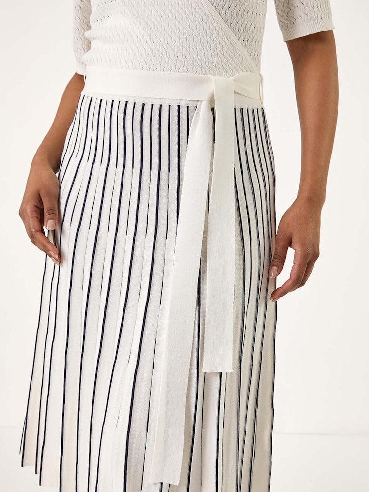 Roman White Petite Petite Wrap Knitted Dress - Image 5 of 5