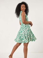 Roman Green Petite Printed Godet Detail Dress - Image 3 of 5