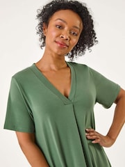 Roman Green Petite V-Neck Stretch Midi Dress - Image 4 of 5