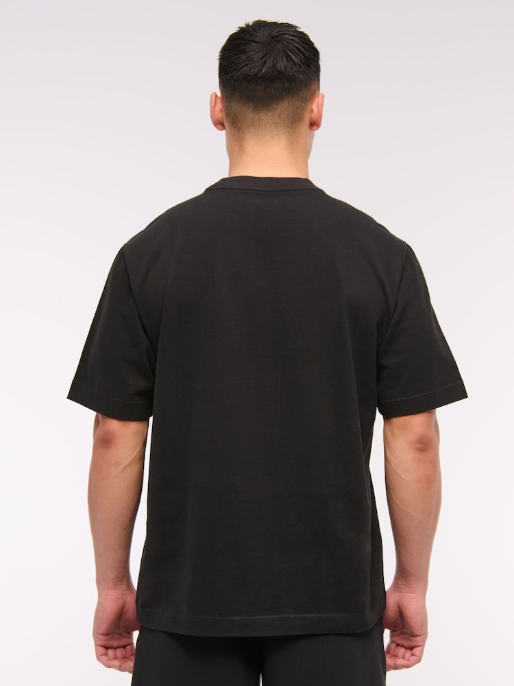 Negro - Abercrombie & Fitch Chest Logo Short Sleeve T-Shirt - Imagen 2 de 5