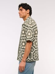 Abercrombie & Fitch Green Knitted Button Through Floral Print Shirt - Image 3 of 8