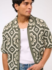 Abercrombie & Fitch Green Knitted Button Through Floral Print Shirt - Image 6 of 8
