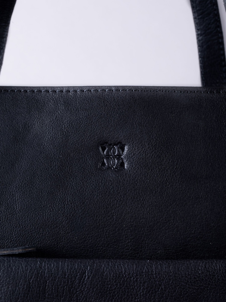 Lakeland Leather Black Harstone Tote Bag - Image 5 of 5