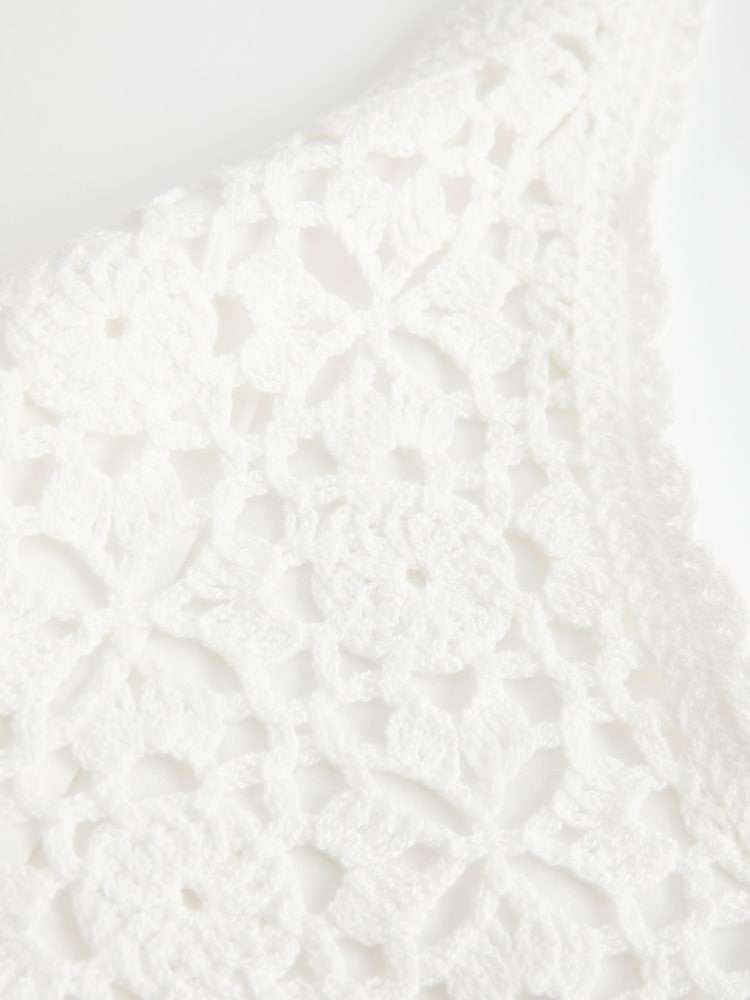 Hollister Knitted Crochet Halter Neck White Top - Image 4 of 4