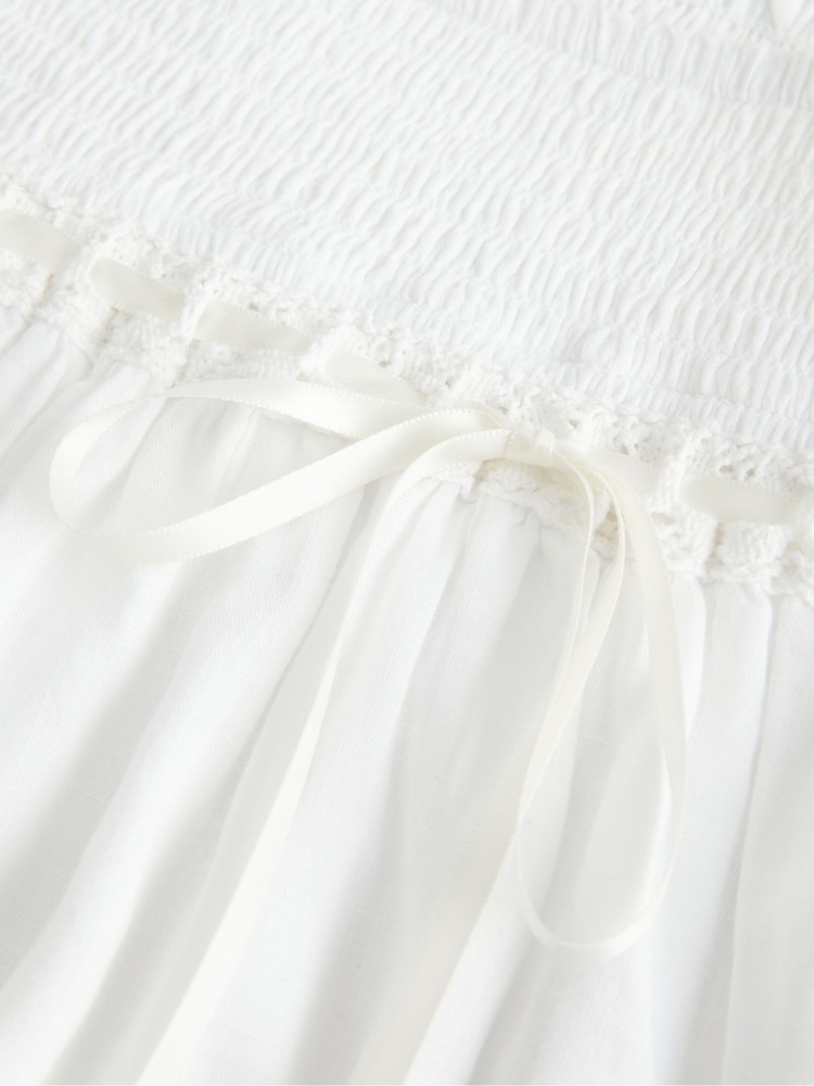 Hollister Mini White Skirt - Image 6 of 6