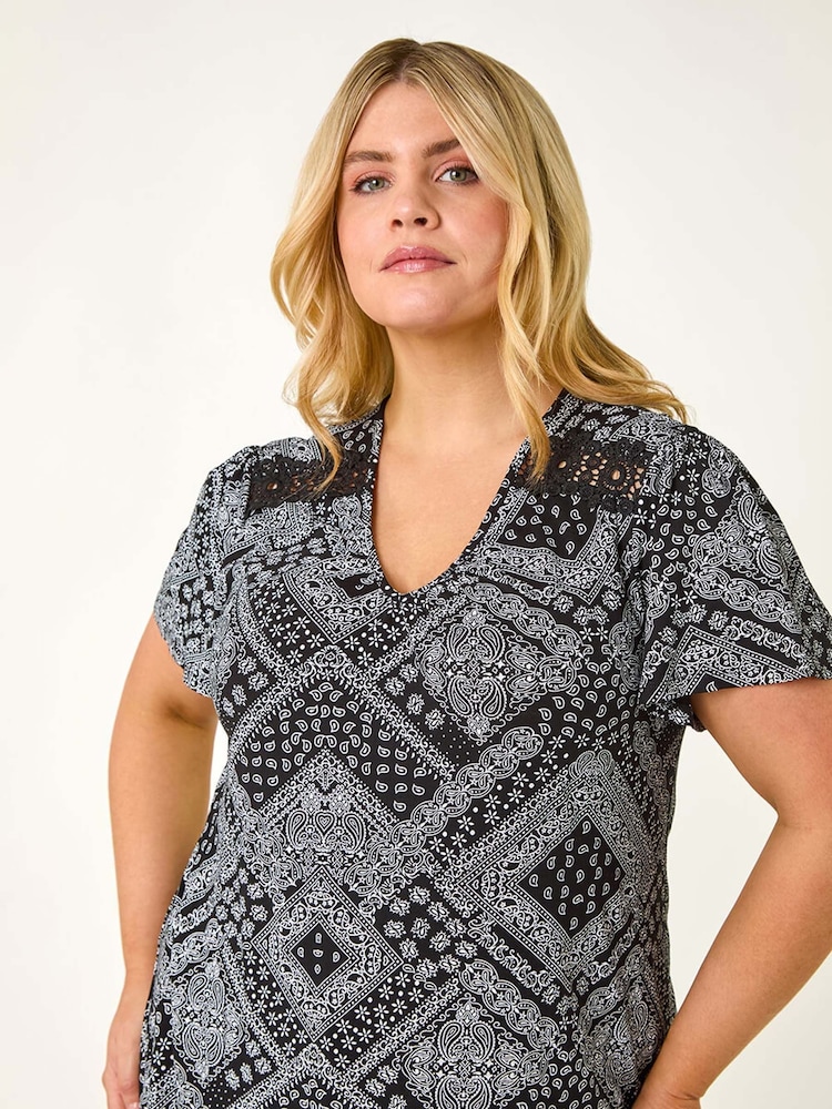 Roman Curve Patchwork Print Spitzen-Top - Bild 1 von 5