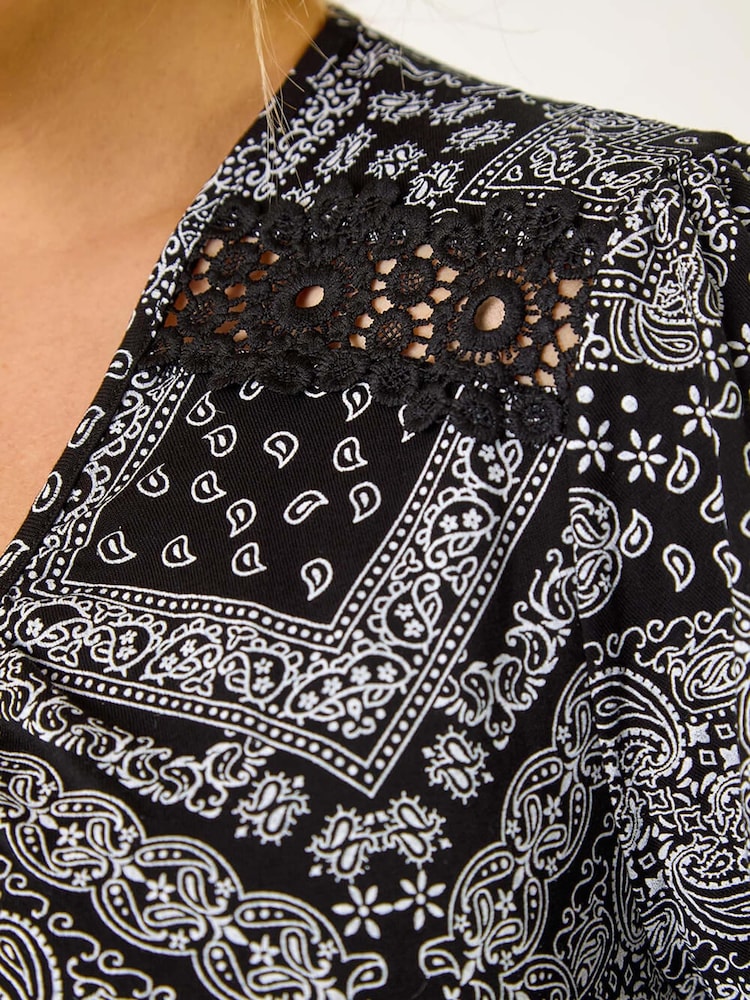 Roman Curve Patchwork Print Spitzen-Top - Bild 5 von 5