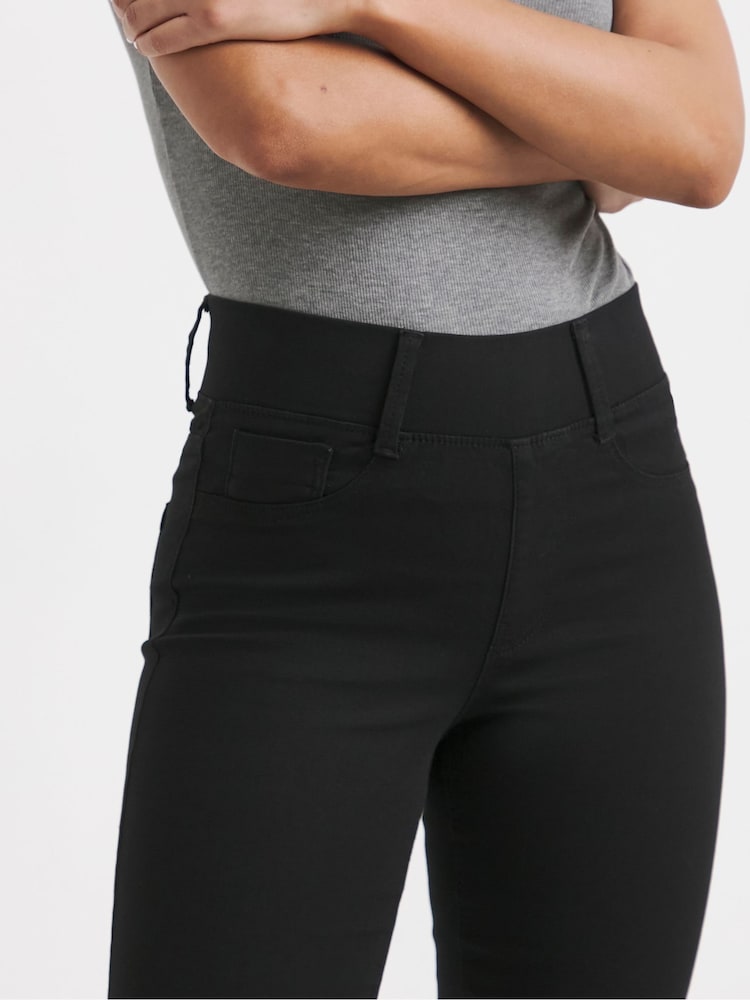 Simply Be Black Slim Pull On Jeggings - Image 3 of 4