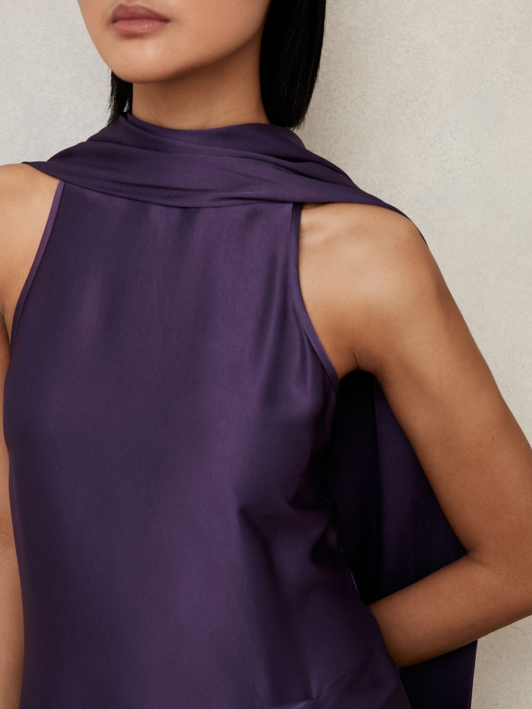 【海外限定】REISSドレス☆Purple Michelle Satin Tuck-Detail C Buy Reiss Purple Michelle Satin Tuck-Detail Cape Midi Dress