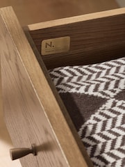 Mid Natural Farndon N. Premium Oak Veneer 6 Drawer Chest of Drawers - Image 5 of 9