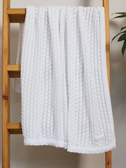 The Little Tailor Baby Scallop Design Pointelle 100% Cotton White Blanket - Image 1 of 4