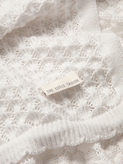 The Little Tailor Baby Scallop Design Pointelle 100% Cotton White Blanket - Image 4 of 4